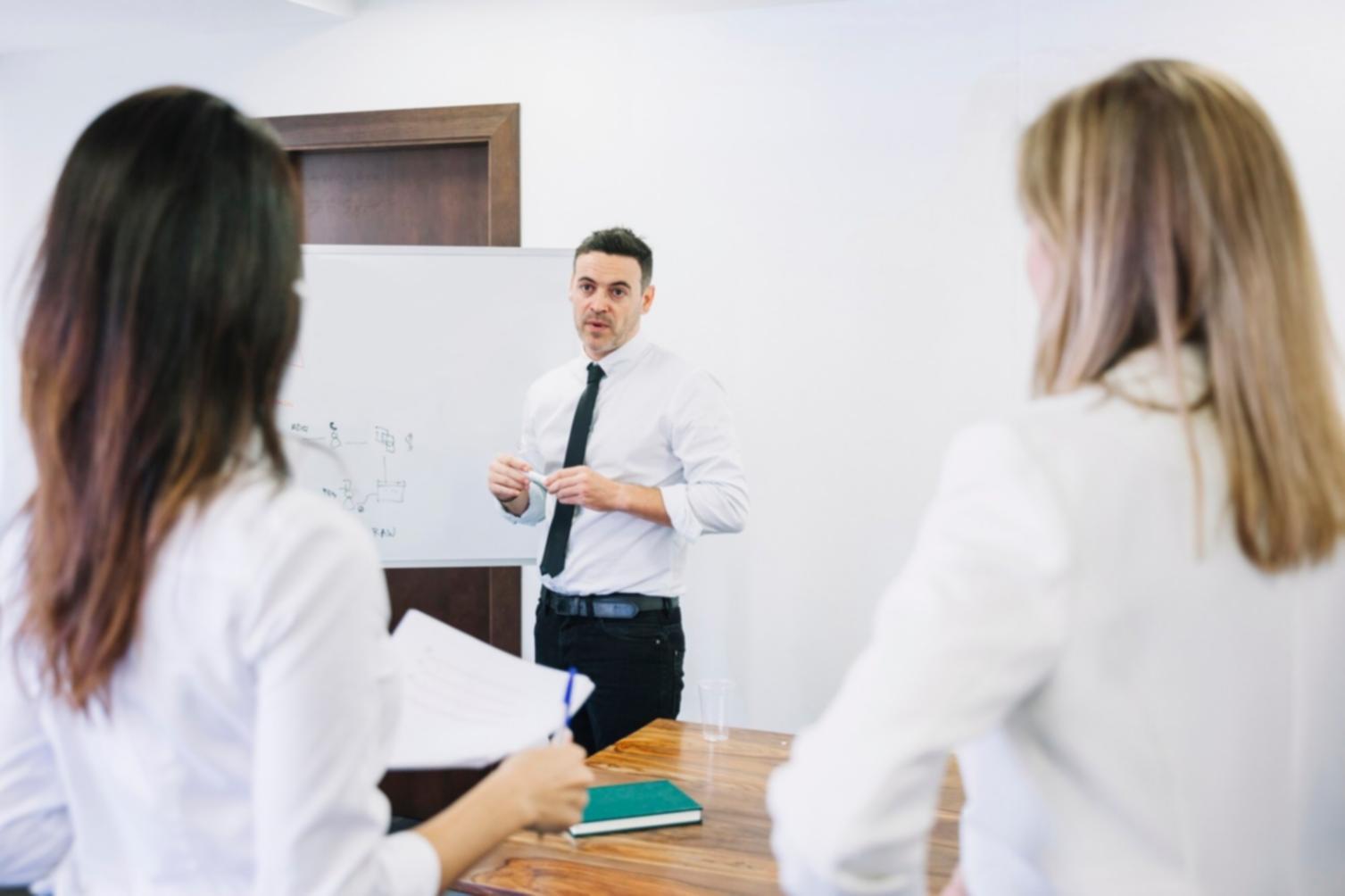 Espace de travail collaboratif pour la formation fintech